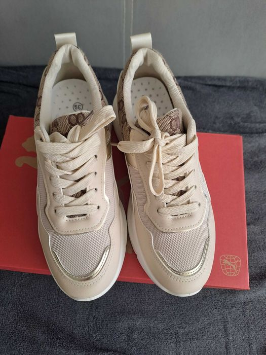 Дамски маратонки