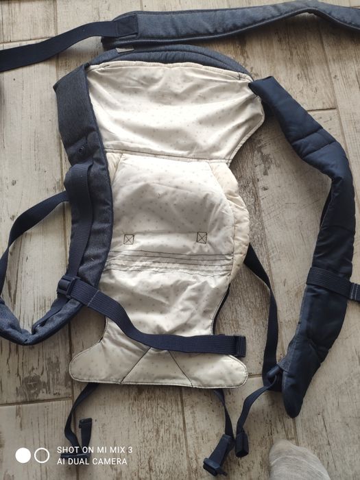 Кенгуру / ортопедична раница chicco