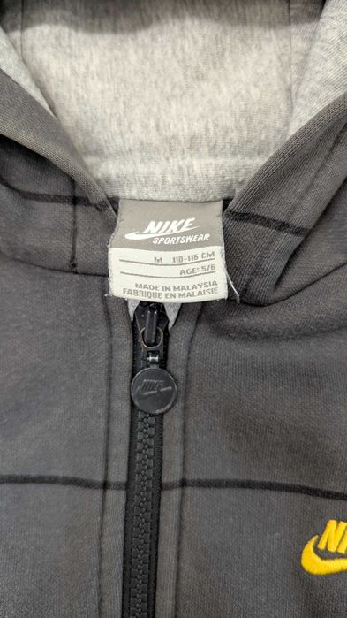 Детски суитшърт с цип и качулка, горница Nike 110-116 см, 5-6 години