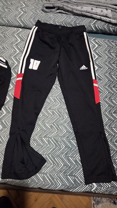 Оригинален детски анцуг Adidas Messi – нов (ръст 140)