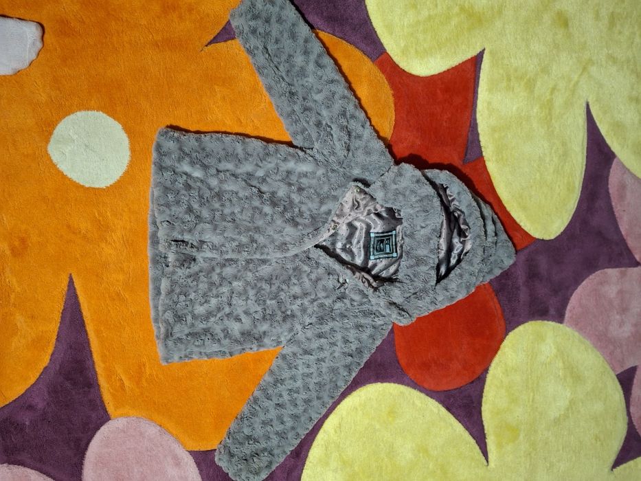 Geacă / geci de primăvară pentru fete 6-8 ani, stare perfectă,  5 buc