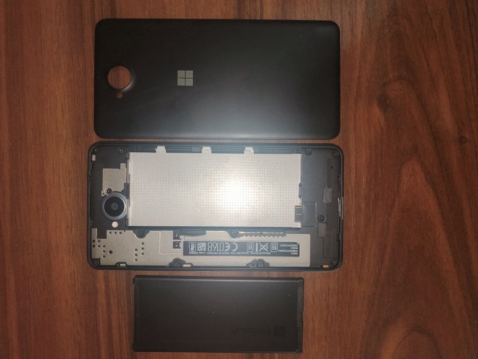 Vând Microsoft Lumia 650 dual SIM
