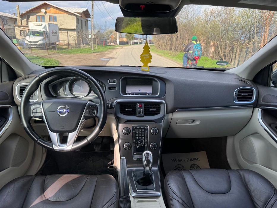 Volvo V40 1.6 D Summum