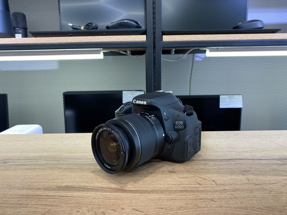 Фотоаппарат Canon EOS 600D, 18-55mm, есть з/у, 2438/А10