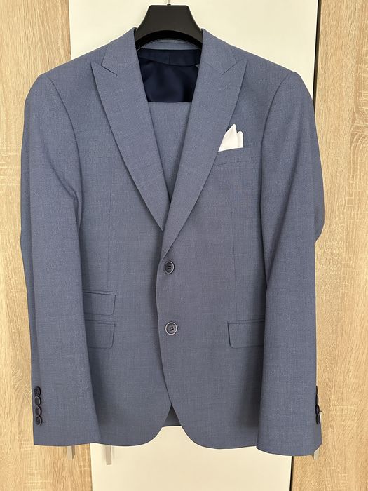 Мъжки костюм