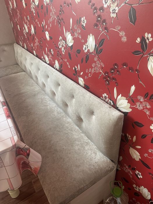 Мягкая скамейка