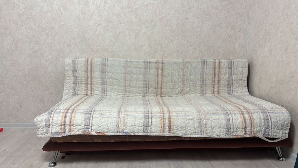 Отдам диван бесплатно