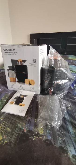 Storcător de fructe și legume Cecotec ExtremeTitanium 19000, NOU!