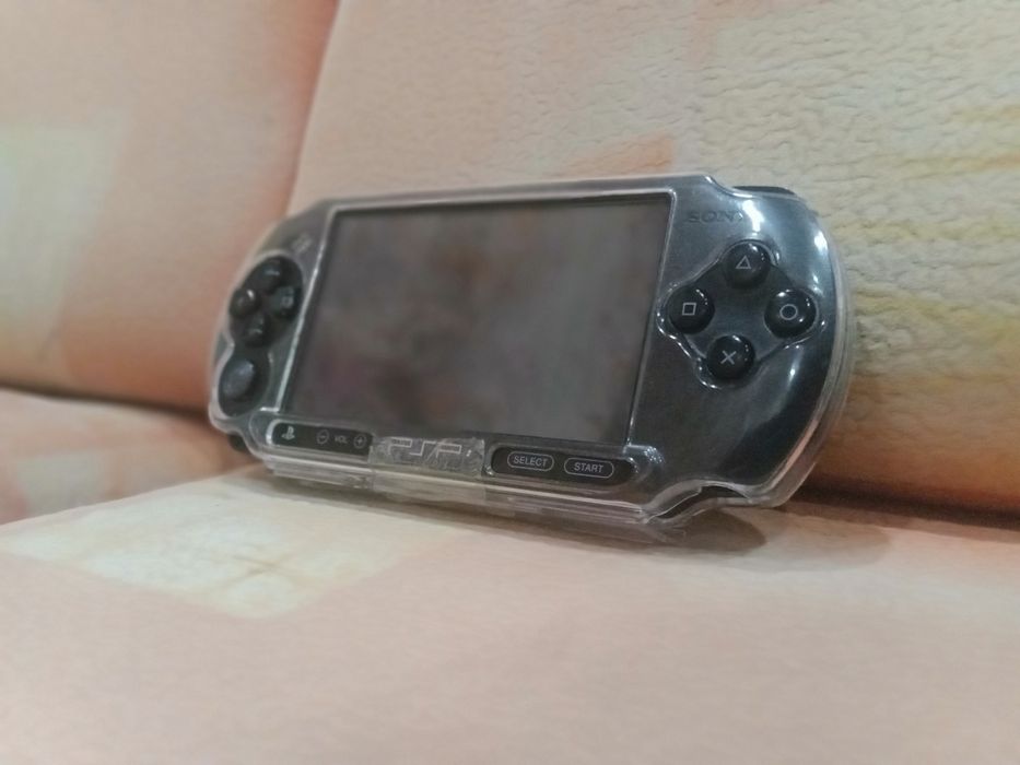 Продам psp e1003