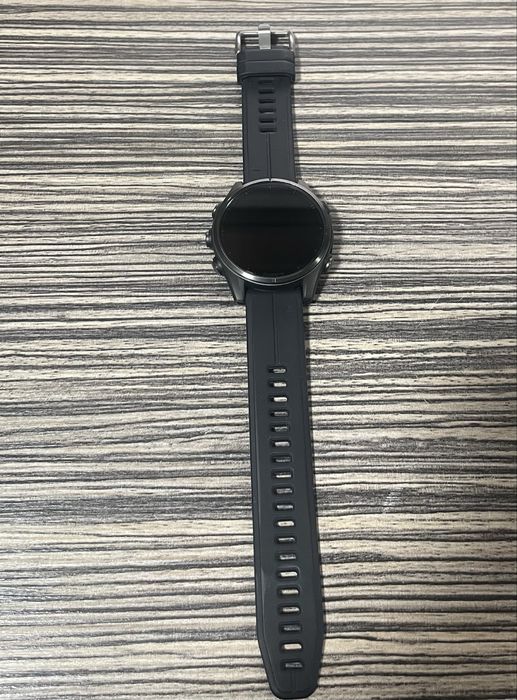 Garmin Fenix 8 43 mm Amoled Sapphire