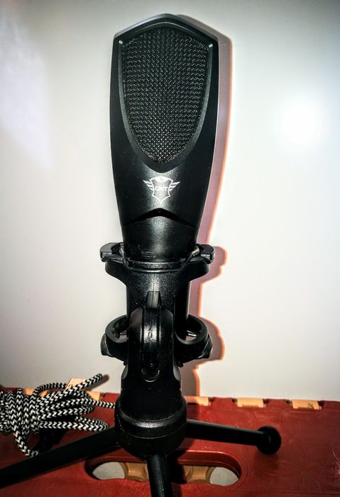 Кондензаторен микрофон