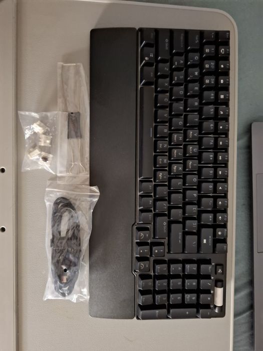 Tastatură Mecanică Royal Kludge RK96 – Wireless/Bluetooth – Magnetic