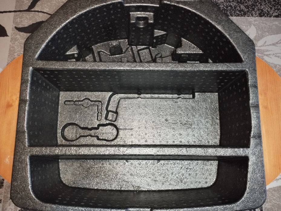 Кора леген за Тойота Авенсис Т 27