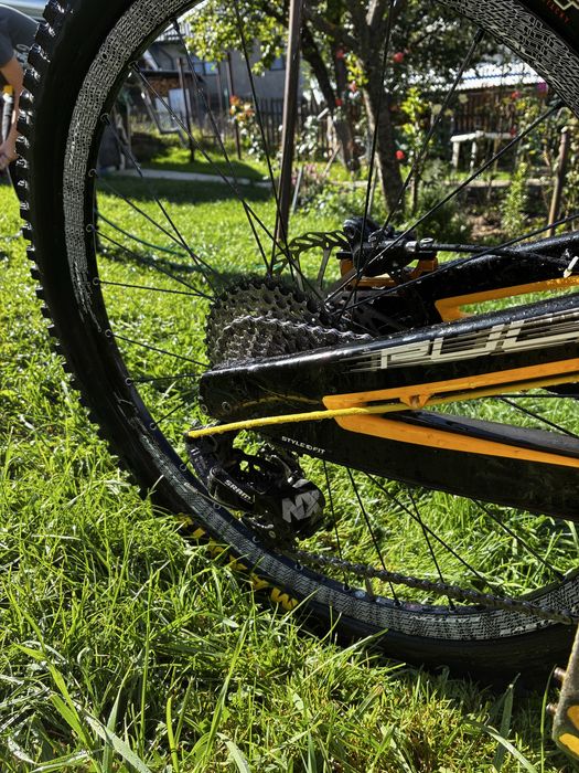 URGENT!!!Vand nukeproof pulse dh 2014