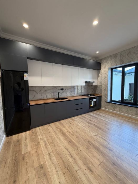 Продается Евро дом 2.3 сотки Эшонгузар рай Центре