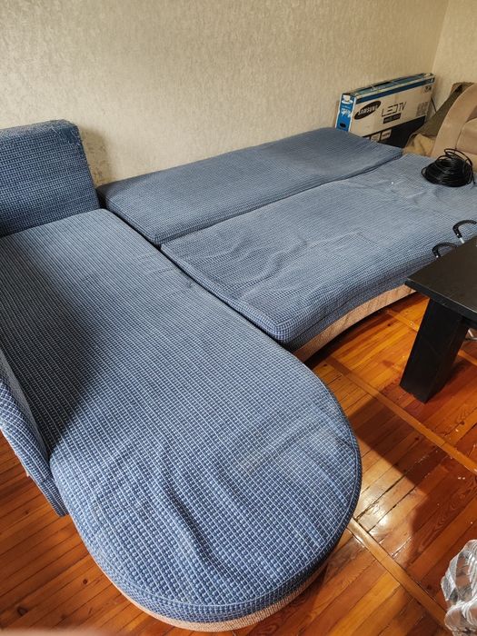 Мебель для зала диван