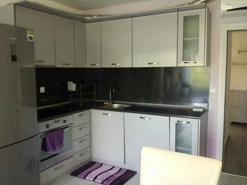 Луксозен апартамент в нова кооперация в Лазур