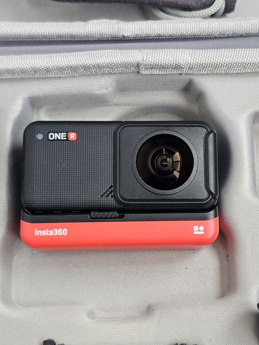 Insta360 One R camera 360 de grade modulara action camera