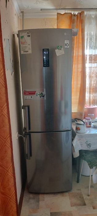 Срочно продам холодильник