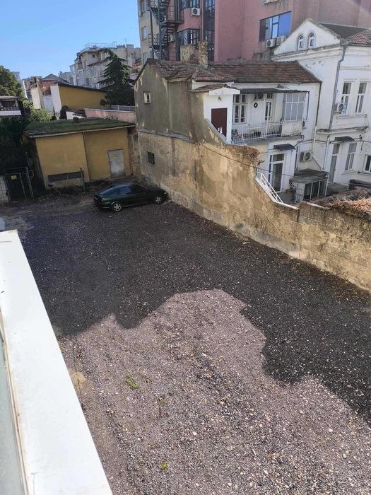 Дава се под наем Тристаен апартамент в Варна, Център - 92 кв.м за 612 € - Снимка #11