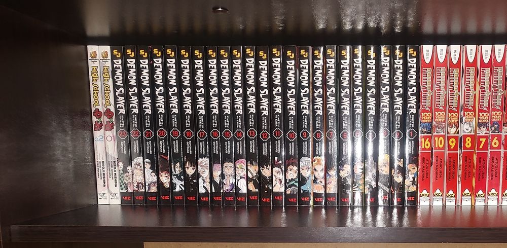 Manga и Manhwa и Light novel  заглавия