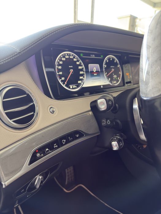 Mercedes Benz S500