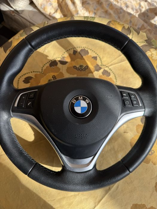 Продавам  Волани