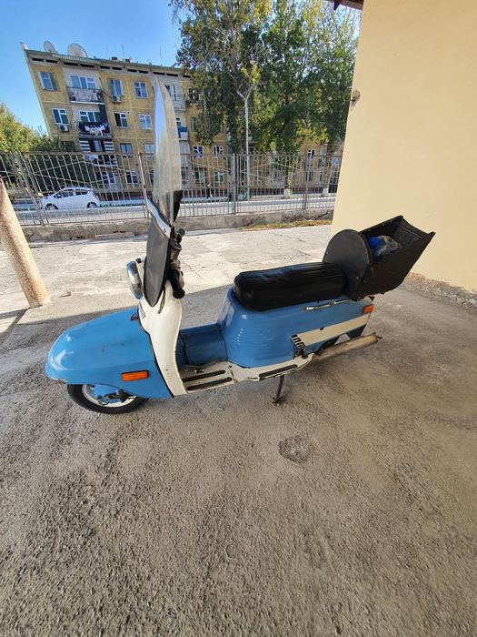 Mototsikl Turis benzin