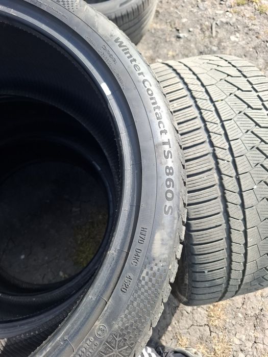 Vand 1 sau 2 anvelope 295 35 21 continental m+s dot 2020