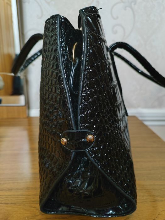 Черная женская сумка