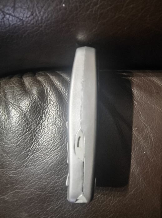 Nokia 3310 ( decodat, carcasă nouă)