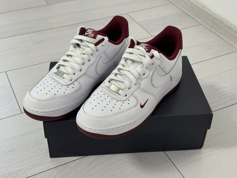 Nike Air Force 1 (alb/visiniu, 42)
