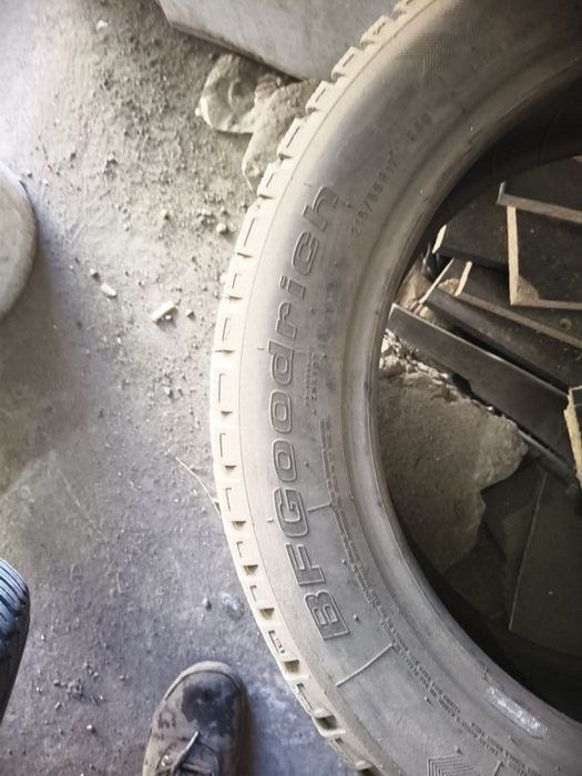 Зимние шины R17 215/55