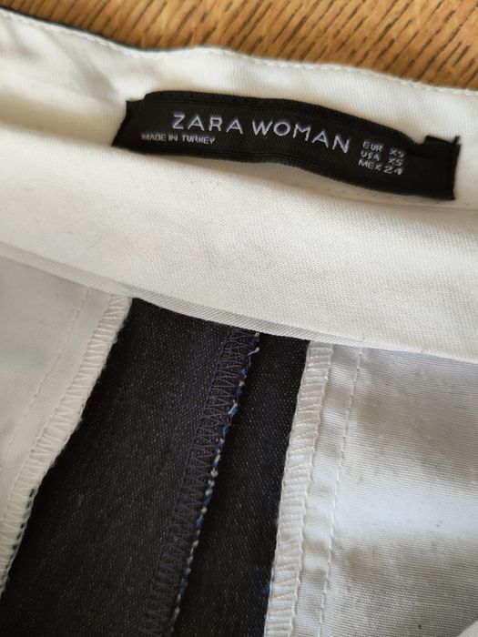 Zara, уникални дънки.