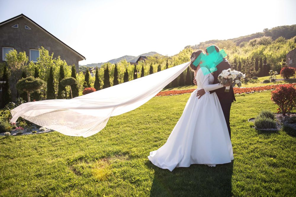 Vând rochie de mireasă