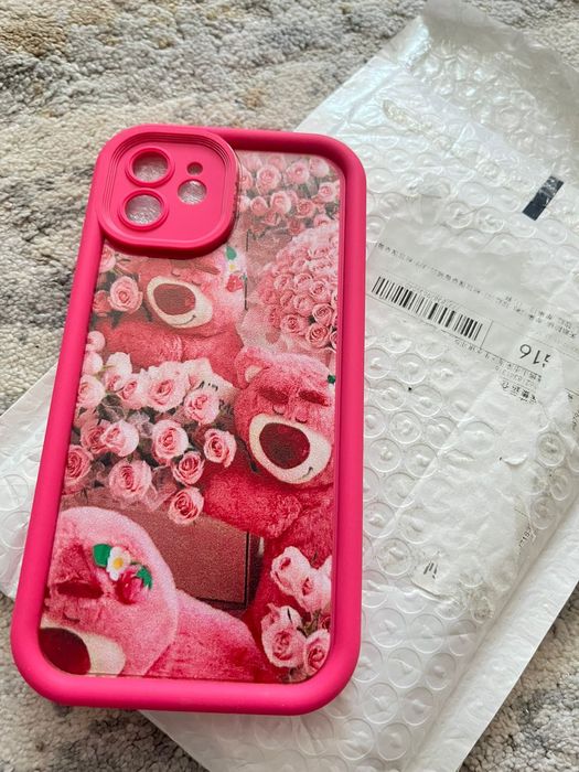 Продам остатки чехлов на айфон