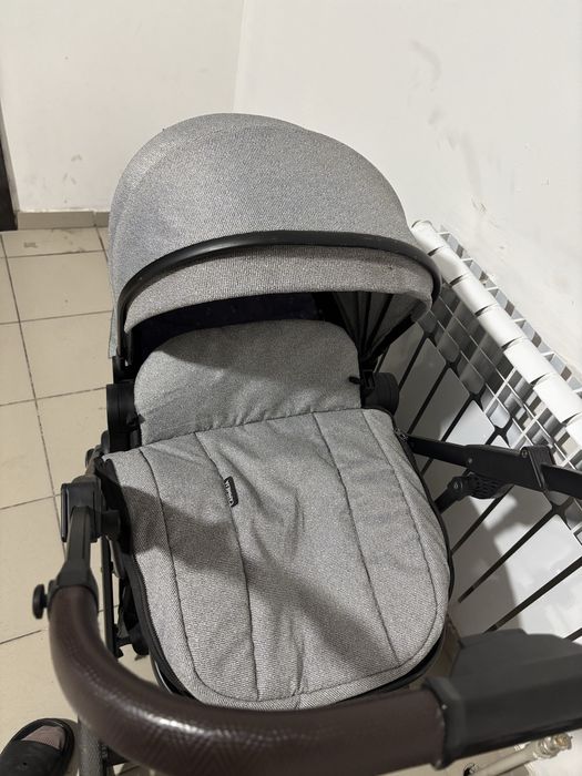 Детская коляска в хорошем состоянии