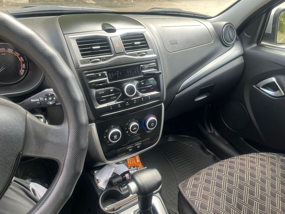 Автомобиль Лада гранта