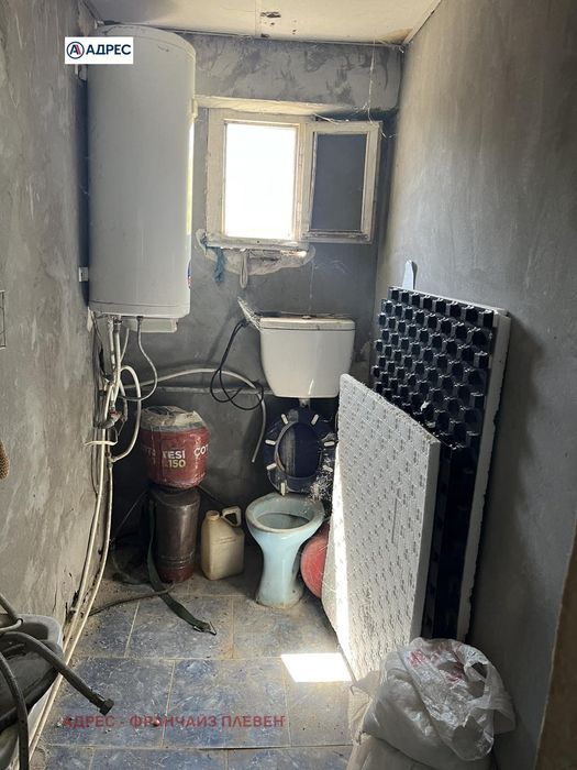 Къща в Ловеч, област-с.Горан площ 134 цена 170000