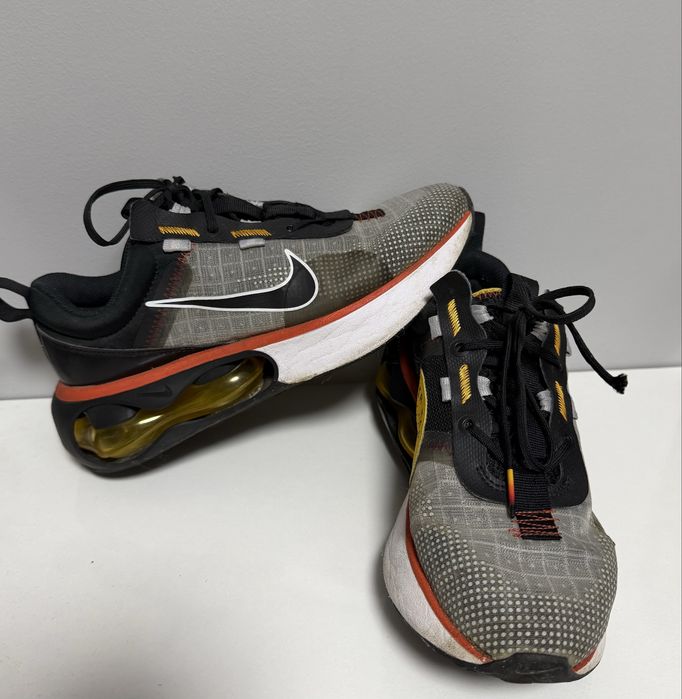 Маратонки NIKE AIR MAX