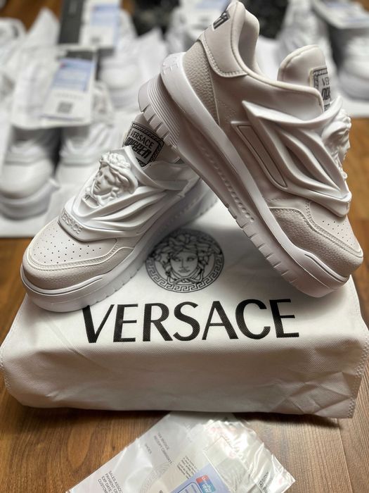 **NEW MODEL 2026** Adidasi~sneakers high-top Versace Odissea White