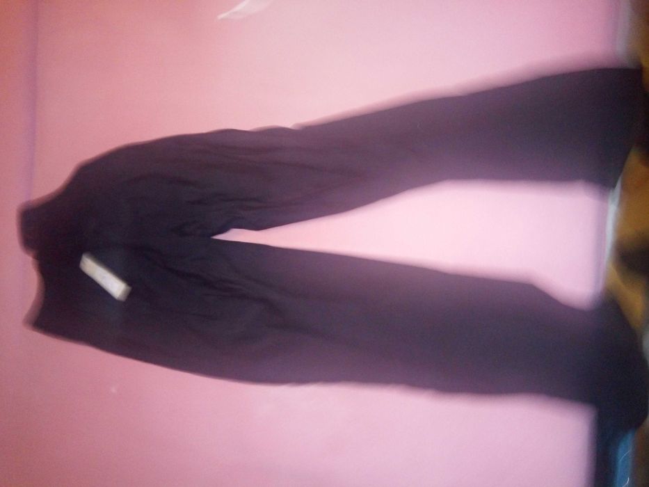 Pantaloni damă mărimea S sau XS prețuri de la 29 RON
