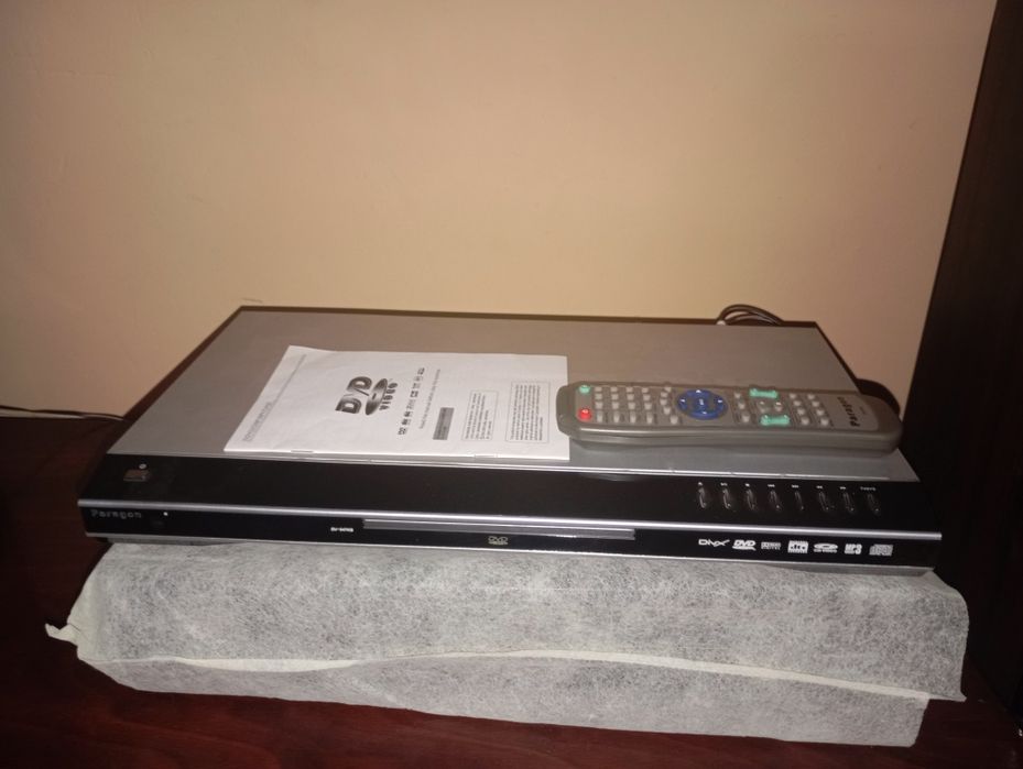 DVD player Paragon DV-947 KB