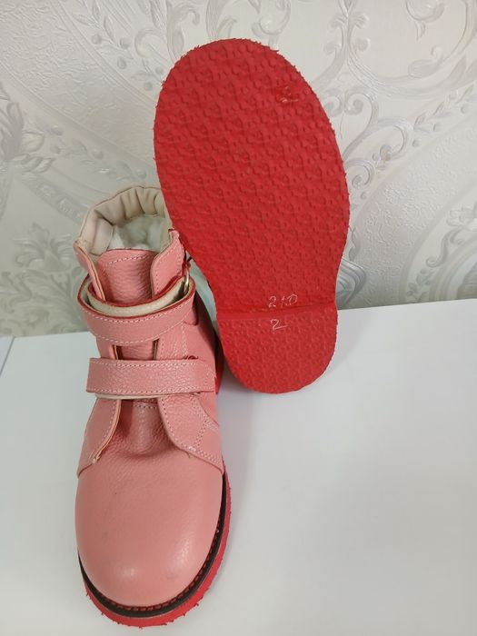 Ортопедические ботинки коженные