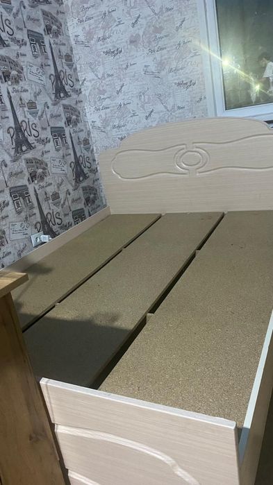 Кровать полуторка!