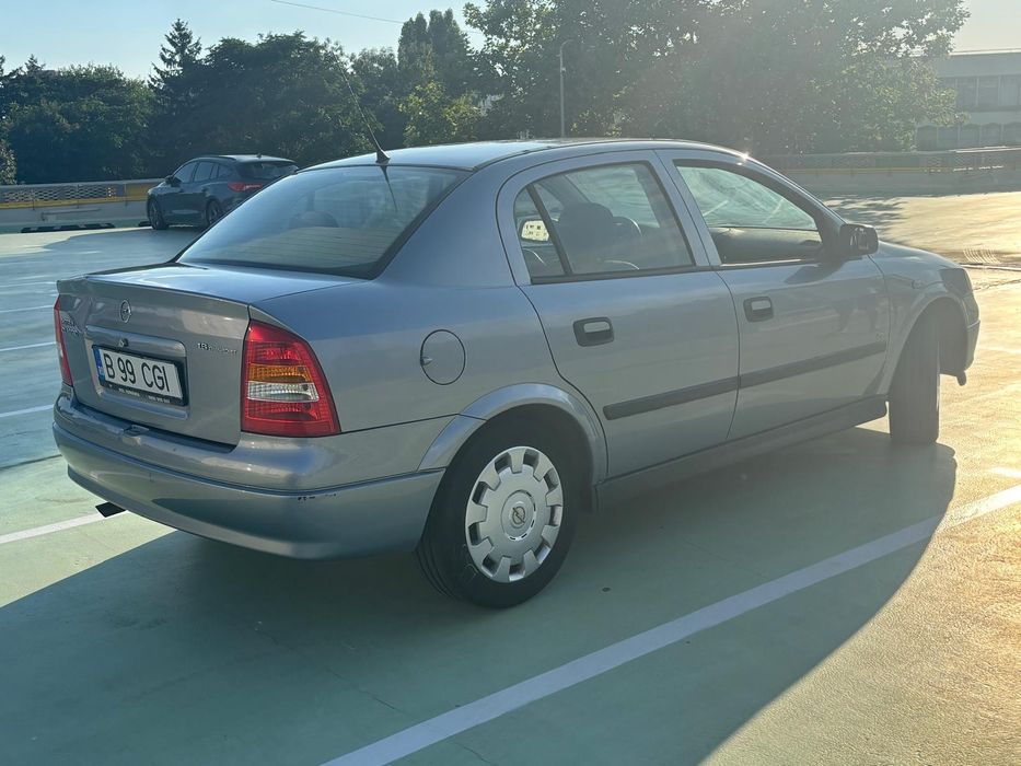 OPEL Astra 2009 — imagine 5