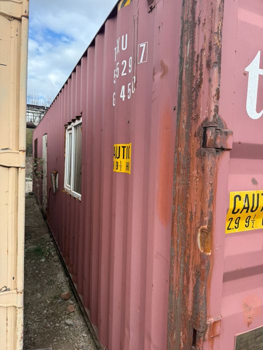 контейнеры 40т утепленные , с дверьми и окнами