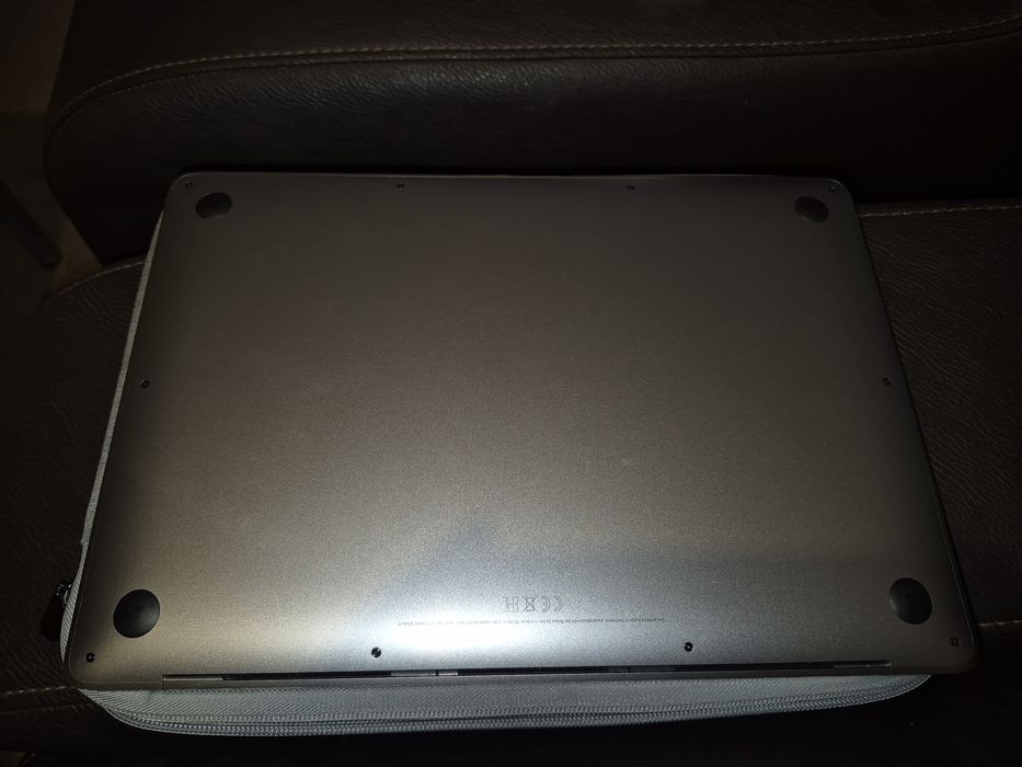 Apple Macbook Air (M1, 2020)