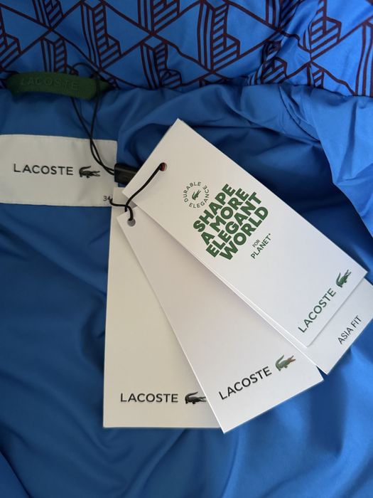 Женская куртка Lacoste