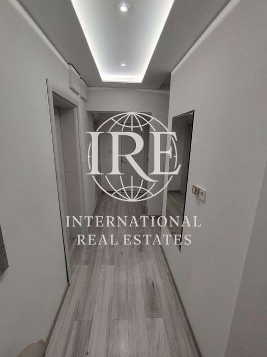Продава се Четиристаен апартамент в Варна, Левски - 82 кв.м за 1427 €/кв.м - Снимка #2